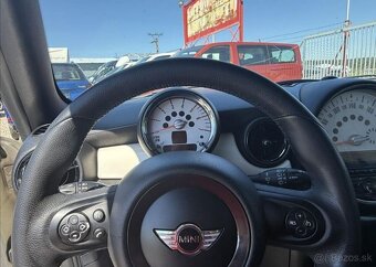 Mini Cooper 1,6 benzín automat 90 kw - 11