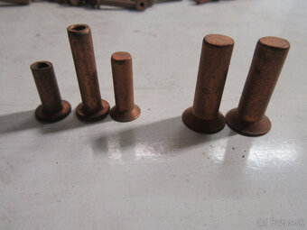 Nity,medené,hliníkové ocelové,a rozne skrutky,šroby - 11