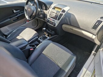 Kia Ceed combi 1.6i 90kw (benzin) + LPG - 11