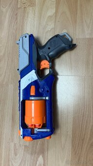 Predám veľký set originálnych Nerf - 11