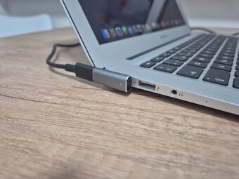 MacBook Air (13-inch, 2017)/Intel Core i5/8GB RAM/128GB SSD - 11