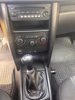Peugeot 207 SW - 11