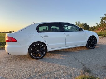 Škoda Superb 2 2.0TDi 125kw DSG 2010 - 11