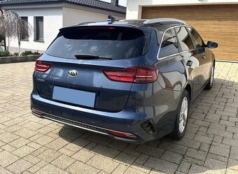 Kia Ceed SW , Gold + LED + Navi Pack , záruka, nebúrané - 11