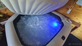 Nafukovacia vírivka pre 4 osoby 800l Intex Pure Spa Deluxe - 11
