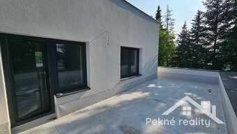 Predaj rodinného domu s garážou vo Zvolene - mestská časť Mô - 11