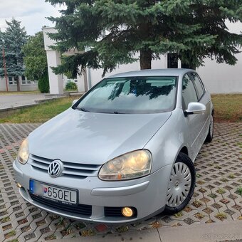 Volkswagen golf 5 1.6 75kw - 11