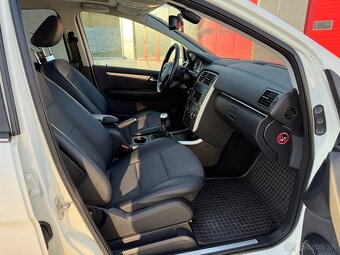 Mercedes-Benz B trieda 180 CDI Sport - 11