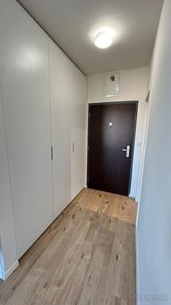 Prenájom 2i bytu na sídlisku West s vlastným parkovaním - 11