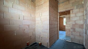 4 izbový rodinný dom, pozemok 600 m², Malý Lapáš, Nitra - 11