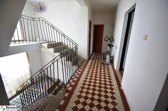 RODINNÝ DOM, 2 PODLAŽNÝ, 6 IZIEB, VEĽKÝ LIPNÍK; - 11