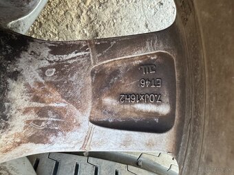 5x100 R16 215/45 r16 Škoda - 11