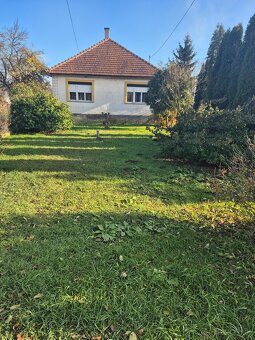 RD v Méra, na peknom pozemku - 11