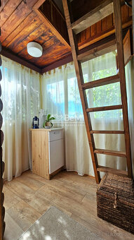 KRÁSNA CHATA V RIMAVSKEJ SOBOTE 1677m2 - NA PREDAJ - 11