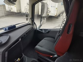 VOLVO FH - 11