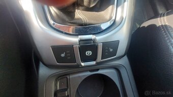 Opel Antara 2.2 CDTi, 120 kw, M6, 4x2, 2012 - 11