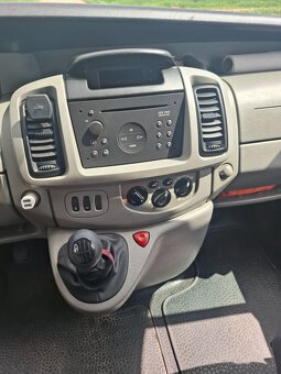 Opel vivaro  nová STK EK - 11