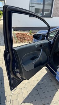 Ford fiesta 1.25 benzin - 11