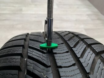 R18 ORIG.ALU KOLA VOLVO S90/V90 245/45/18 REF - 11