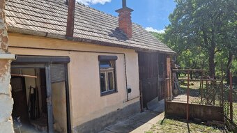 Vidiecky rod. dom pozemok 12 árov - 11
