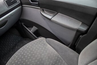 Peugeot 807 2.2 HDI ST - 11