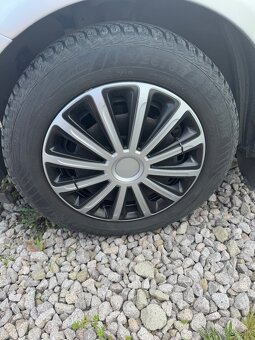 Ford Fiesta - 11