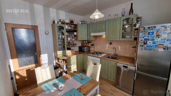 3-izbový, zariadený byt, 70 m2, zasklena loggia, klimatizáci - 11