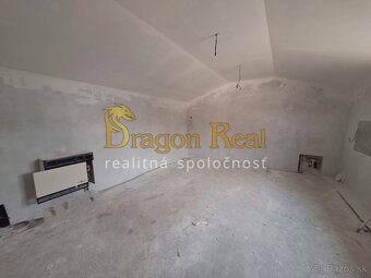 PREDAJ – Rodinný dom s čarovným jazierkom – DRAHŇOV - 11