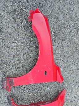 Mazda 3 Blatniky,kapota,čelo vystuha - 11