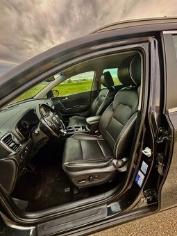 KIA Sportage 2.0 CRDi  4WD 185k AUTOMAT - 11