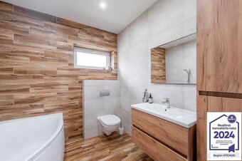 5 izbový rodinný dom v krásnom prostredí, obec Trsťany - 11