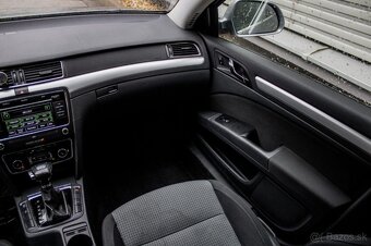 Škoda Superb Combi 2.0 TDI 4x4 DSG - 11
