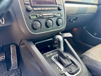 Volkswagen Golf V GTI DSG - 11