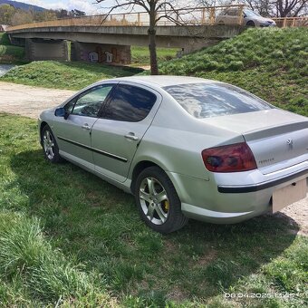 Peugeot 407 - 11