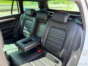 Volkswagen Passat variant R-line 2.0tsi 140kw DSG, matrix - 11