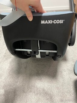 Maxi COSI pebble 360 - 11