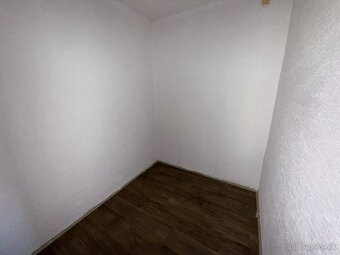 Exkluzívne APEX reality polyfunkčný objekt v Hlohovci - 11