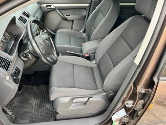 VW TOURAN 1.6TDi 77kW 2011 CR - 11