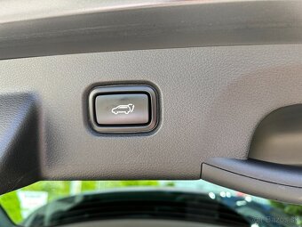 Kia SPORTAGE 1.6 TGDi 110kW 150k 4x4 AT7 PLATINUM - 11
