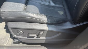 Audi Q5 40 2.0 TDI Design quattro S tronic - 11
