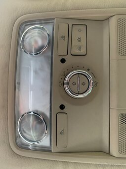 Škoda Superb 2 Combi FL, r.v. 2014, 155.354 km - 11