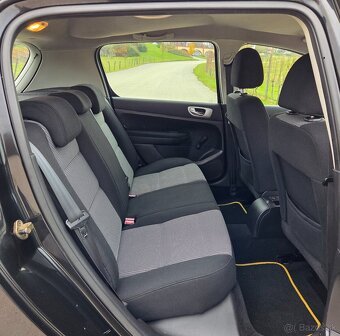 Peugeot 307 1.6 HDi 80KW/110 koní R.V.04/2007 - 11