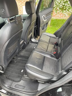 Land Rover Discovery sport - 11