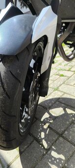 Yamaha MT-07 - 11