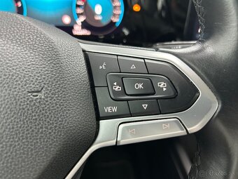 Golf Variant (Combi) 2,0 TDI LED M6 85kW Virtual Top stav - 11