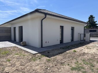 ZĽAVA 5.000 EUR IBA V JÚNI SKOLAUDOVANÝ 3 IZBOVÝ DOM - 11