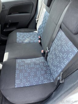 Ford Fiesta - 11