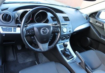 • MAZDA 3 1.6i, 77 kW, Benzín + LPG, r.v. 2010 • - 11