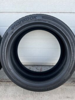 Hankook Ventus  225/45 R17 - 11