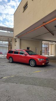 Volvo V70 P2 D5 120kw - 11